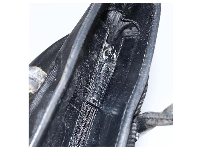 Borsa a mano GUCCI in nylon nero argento 002 2123 0457 Auth 148385 - vista 10
