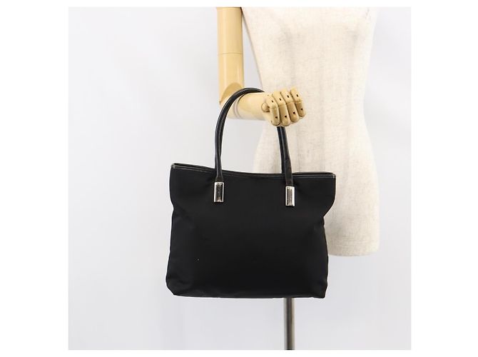 Borsa a mano GUCCI in nylon nero argento 002 2123 0457 Auth 148385 - vista 23
