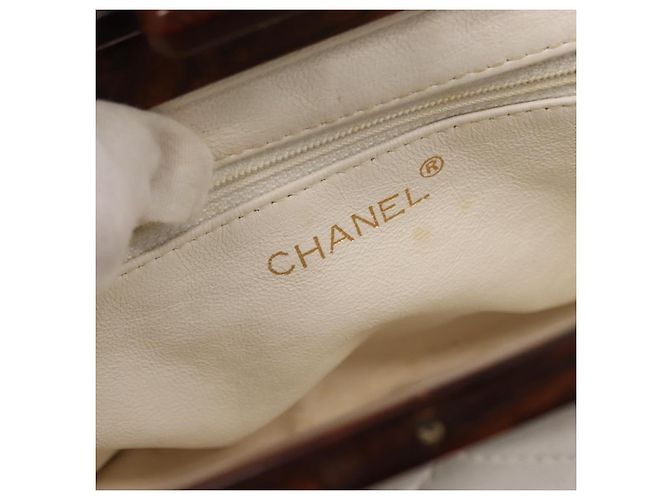 Bolso de hombro de cadena de madera CHANEL de piel de cordero blanco oro CC Auth BA7494 Dorado - vista 11