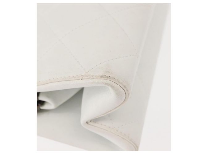 Bolso de hombro de cadena de madera CHANEL de piel de cordero blanco oro CC Auth BA7494 Dorado - vista 14