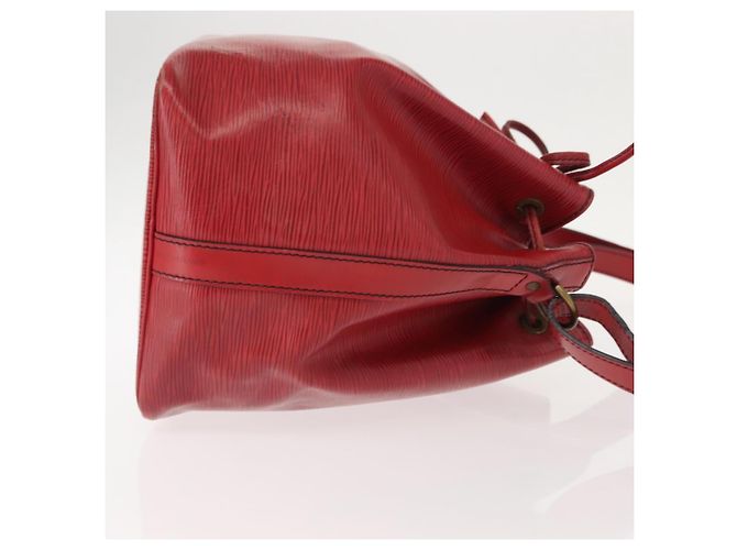 Noe LOUIS VUITTON Borsa a Spalla Petit Noé Epi Rossa M44107 LV Auth 150540 Rosso - vista 4