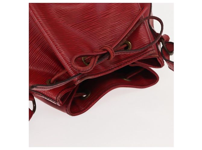 Noe LOUIS VUITTON Borsa a Spalla Petit Noé Epi Rossa M44107 LV Auth 150540 Rosso - vista 7