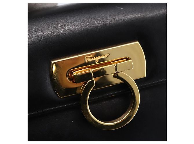 Borsa a mano Gancini in pelle Salvatore Ferragamo oro nero Auth 150953 - vista 10