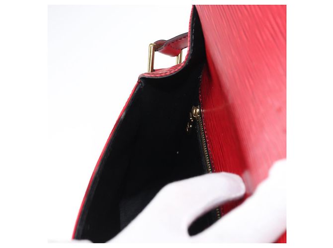 LOUIS VUITTON Borsa a Spalla Epi Saint Cloud GM Rossa M52197 LV Auth 154066 Rosso - vista 21