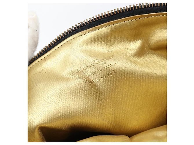 Borsa a spalla Vala in nylon nero e oro Auth 150876 di Salvatore Ferragamo D'oro - vista 12