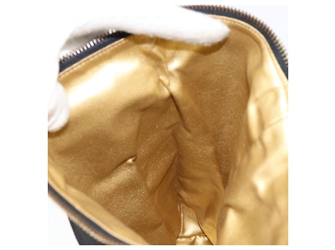 Borsa a spalla Vala in nylon nero e oro Auth 150876 di Salvatore Ferragamo D'oro - vista 20