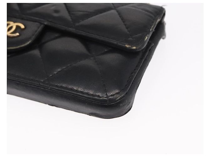 Capa para iPhone 13 Pro Max CHANEL Matelasse Chain em pele de cordeiro preta CC Auth BA8062 Preto Dourado - vista 15