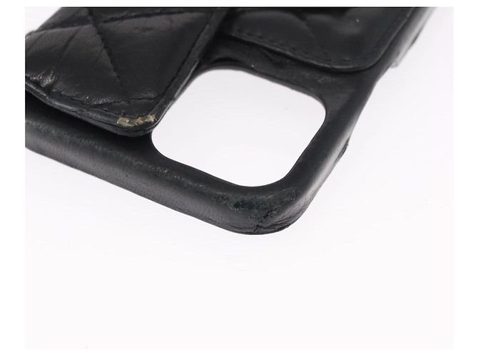 Capa para iPhone 13 Pro Max CHANEL Matelasse Chain em pele de cordeiro preta CC Auth BA8062 Preto Dourado - vista 8