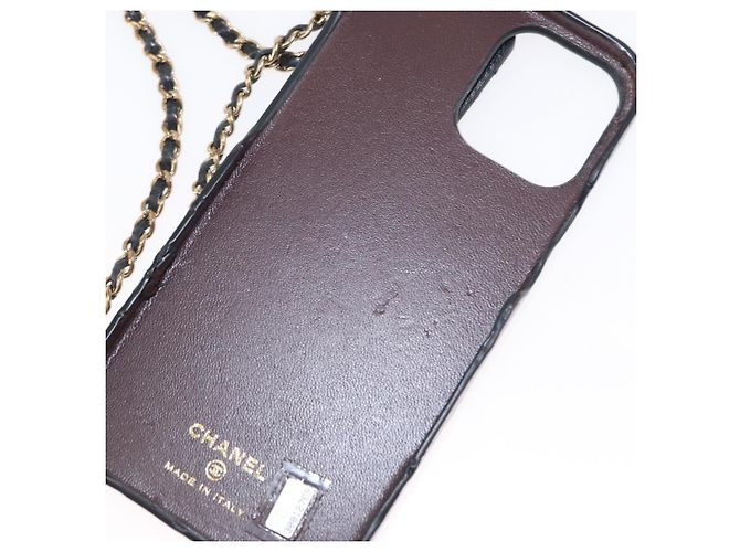 Capa para iPhone 13 Pro Max CHANEL Matelasse Chain em pele de cordeiro preta CC Auth BA8062 Preto Dourado - vista 9