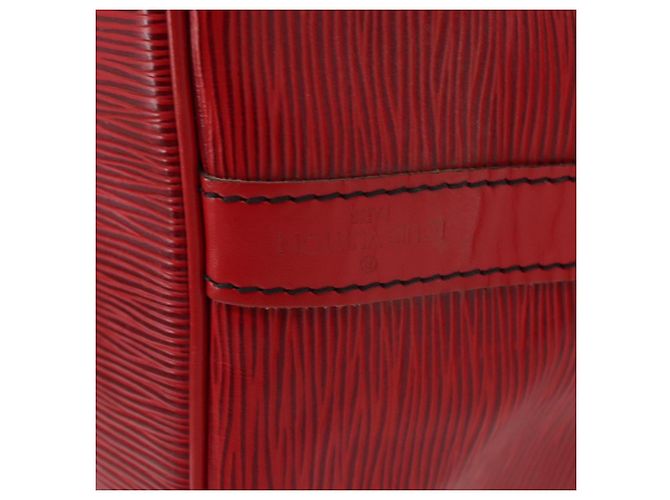 Noe LOUIS VUITTON Borsa a Spalla Petit Noé Epi Rossa M44107 LV Auth 149384 Rosso - vista 18