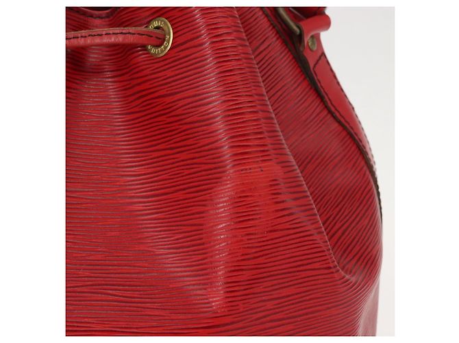 Noe LOUIS VUITTON Borsa a Spalla Petit Noé Epi Rossa M44107 LV Auth 149384 Rosso - vista 3
