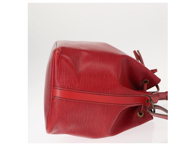 Noe LOUIS VUITTON Borsa a Spalla Petit Noé Epi Rossa M44107 LV Auth 149384 Rosso - vista 4