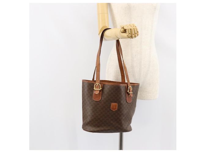 Céline Sac fourre-tout en toile Macadam CELINE en cuir PVC marron doré Auth bs30784 - vue 24