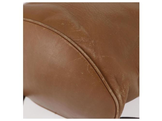Zaino in pelle beige oro Auth 152109 di Salvatore Ferragamo - vista 17