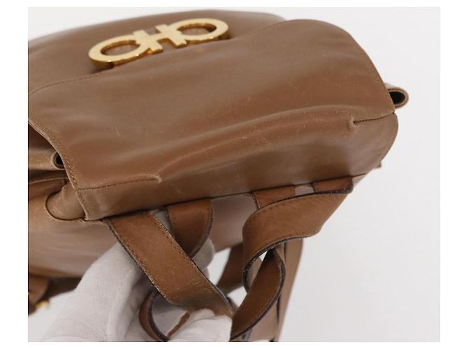 Zaino in pelle beige oro Auth 152109 di Salvatore Ferragamo - vista 6