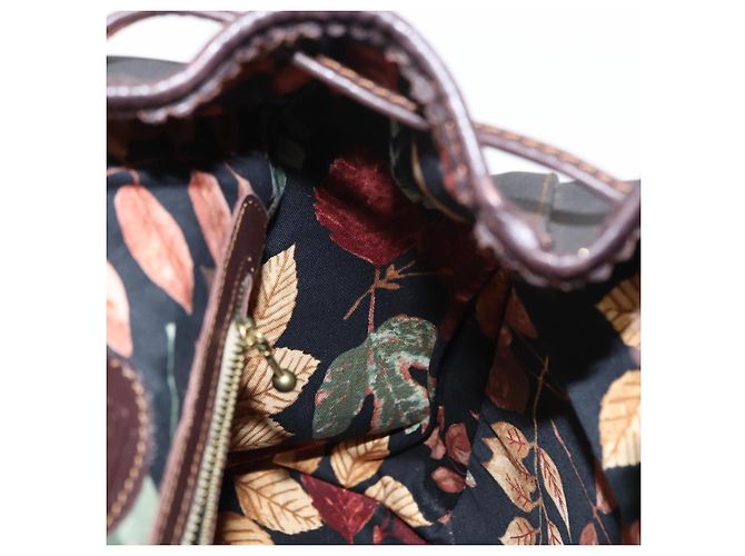 Zaino LOEWE in tela PVC nero e oro Auth 150809 D'oro - vista 21