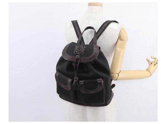 Zaino LOEWE in tela PVC nero e oro Auth 150809 D'oro - vista 26