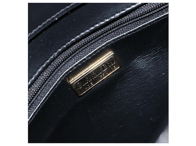 Borsa a Spalla Christian Dior in Pelle Nera Oro Auth 152185 Nero D'oro - vista 17