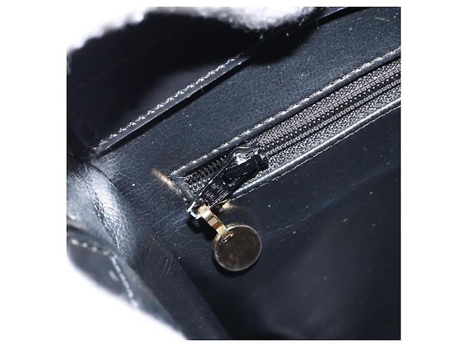 Borsa a Spalla Christian Dior in Pelle Nera Oro Auth 152185 Nero D'oro - vista 20