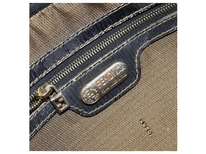 Borsa a mano in tela Zucca FENDI marrone nero oro Auth 146809 D'oro - vista 18
