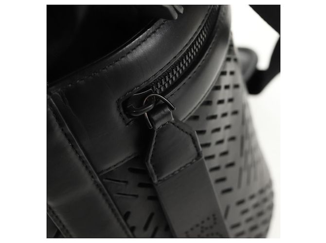Autre Marque Borsa a spalla a secchiello in pelle forata nera Auth BA6816M di BOTTEGA VENETA Nero - vista 19