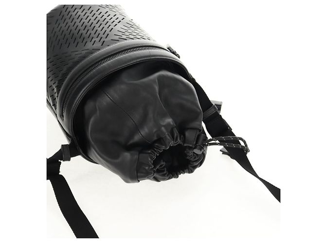 Autre Marque Borsa a spalla a secchiello in pelle forata nera Auth BA6816M di BOTTEGA VENETA Nero - vista 6