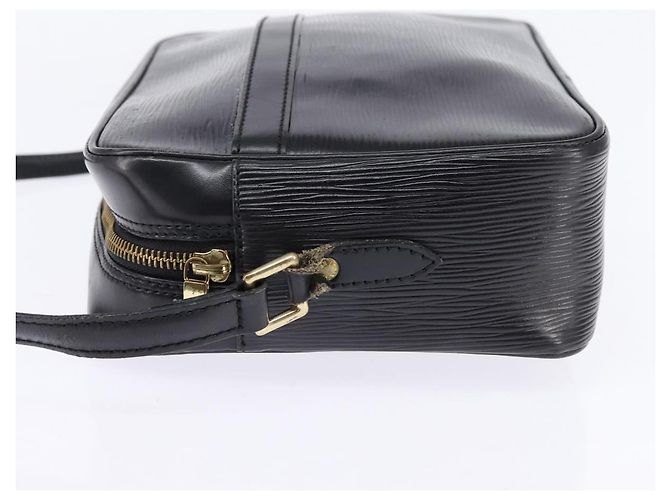 LOUIS VUITTON Borsa a Spalla Epi Trocadero 27 Nera M52312 LV Auth 148060 Nero - vista 3
