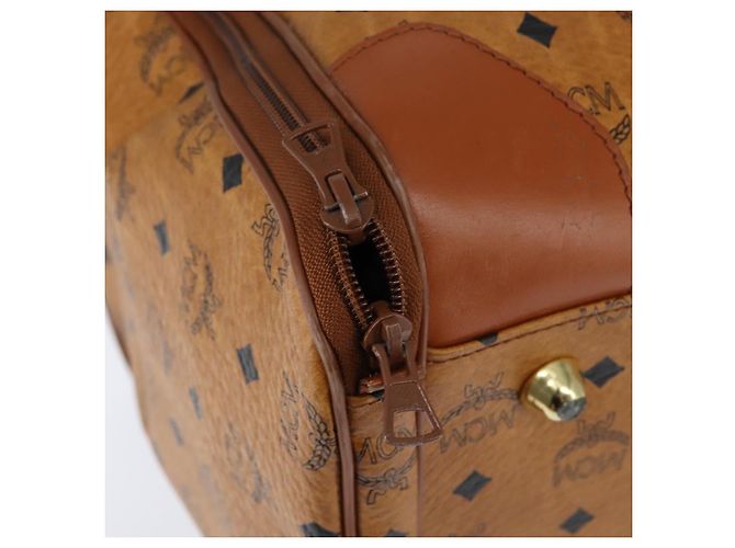 Borsa Boston MCM Logogram Vicetos PVC Marrone Oro Auth 146828 D'oro - vista 9