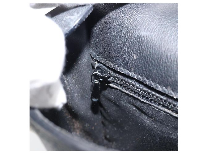 Céline Borsa a Spalla in Pelle Nera e Oro Auth BA8003 Nero D'oro - vista 22