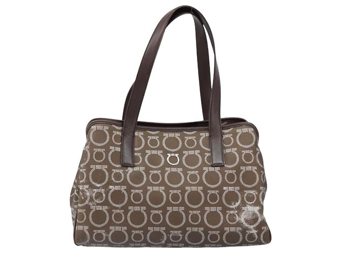 Borsa a Spalla Gancini in Pelle Marrone Argento Auth BA7992 di Salvatore Ferragamo - vista 13