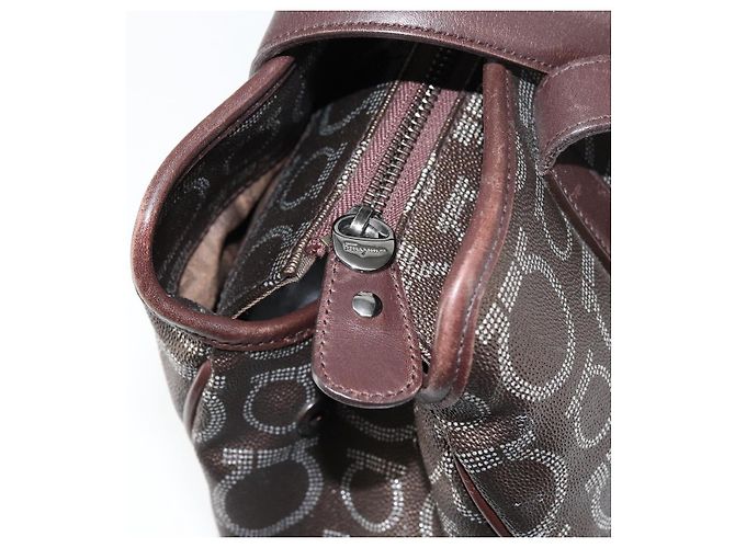 Borsa a Spalla Gancini in Pelle Marrone Argento Auth BA7992 di Salvatore Ferragamo - vista 18