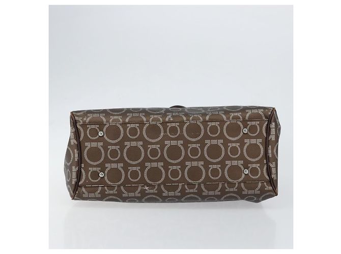 Borsa a Spalla Gancini in Pelle Marrone Argento Auth BA7992 di Salvatore Ferragamo - vista 5