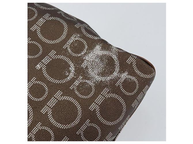 Borsa a Spalla Gancini in Pelle Marrone Argento Auth BA7992 di Salvatore Ferragamo - vista 9