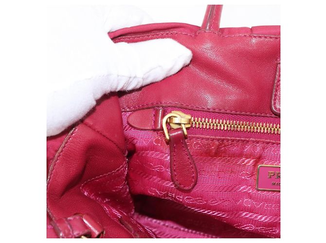 Ribbon Borsa a mano in nylon PRADA con nastro 2 in 1 Rosso Oro Auth 151316 D'oro - vista 22