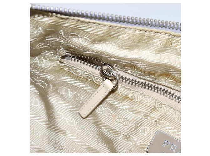 Borsa a Spalla PRADA in Nylon Viola Argento Auth BA7767 Porpora - vista 21