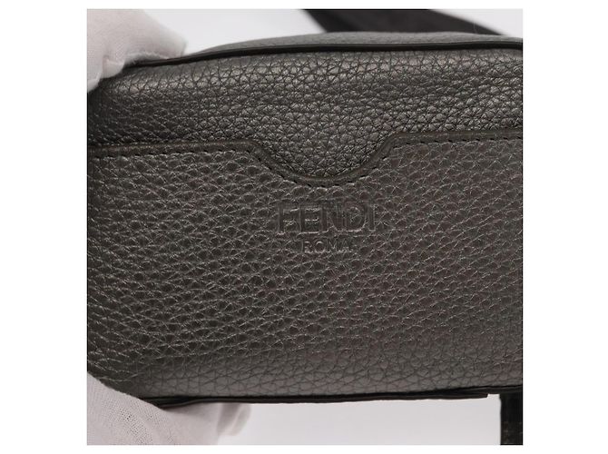 FENDI Schultertasche aus Leder Silber Authentisch bs30741 - Ansicht 18