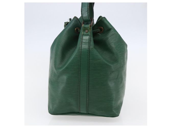 Noe LOUIS VUITTON Borsa a Spalla Petit Noé Epi Verde M44104 LV Auth bs29867 - vista 4