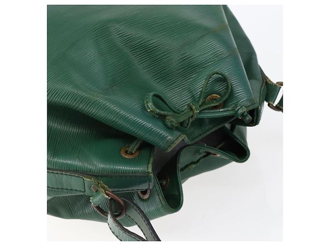 Noe LOUIS VUITTON Borsa a Spalla Petit Noé Epi Verde M44104 LV Auth bs29867 - vista 6