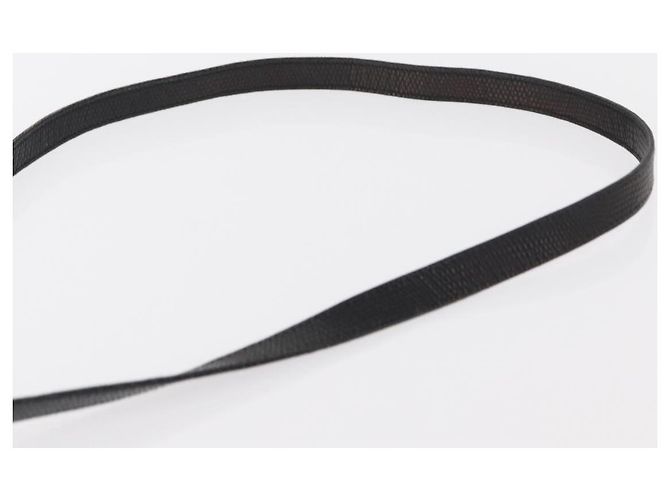 Borsa a Spalla Vala in Pelle Nera e Oro Salvatore Ferragamo Auth BA7662 Nero D'oro - vista 14