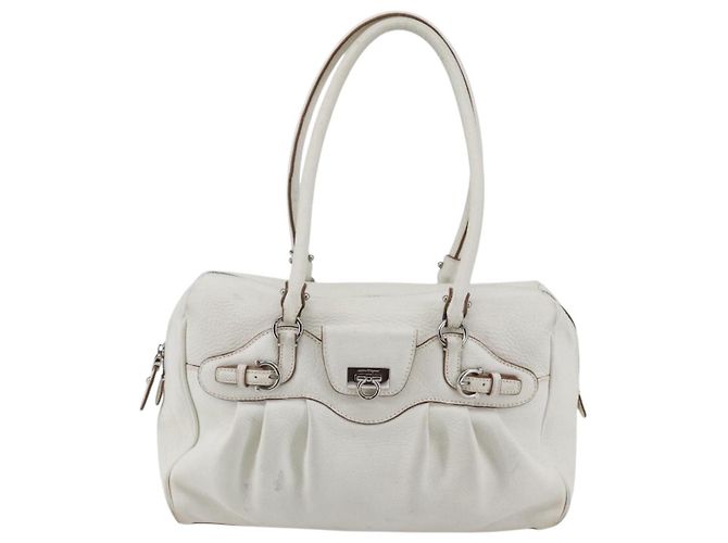 Borsa Tote Gancini Marissa in pelle bianca e argento di Salvatore Ferragamo Auth bs30082 - vista 13