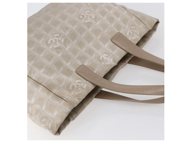 CHANEL Nuova Borsa Tote da Viaggio Nylon Beige Oro CC Auth ti3466 D'oro - vista 6