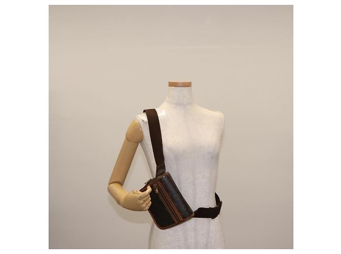 LOUIS VUITTON Monogram Bumback Bosphore Schultertasche M40108 LV Auth bs30108 Monogramm - vue 25