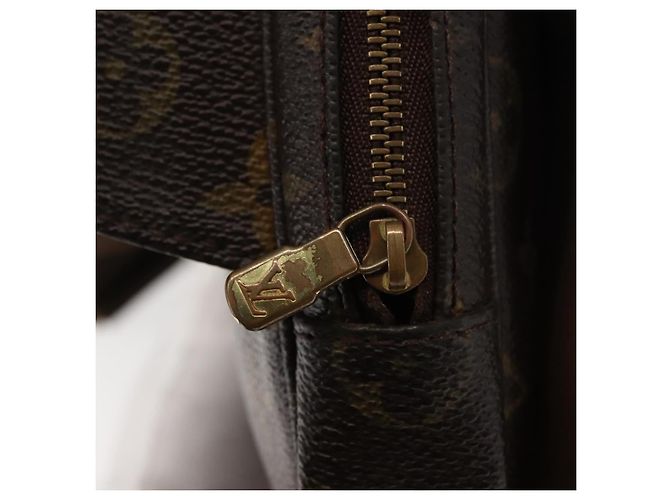 LOUIS VUITTON Monogram Bumback Bosphore Schultertasche M40108 LV Auth bs30108 Monogramm - vue 9