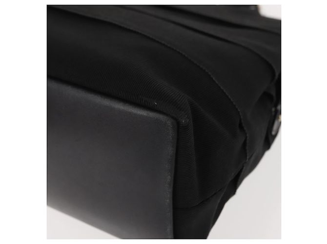 Sac à main Vala en toile noire et argent de Salvatore Ferragamo Auth BA7330 Argenté - vue 18