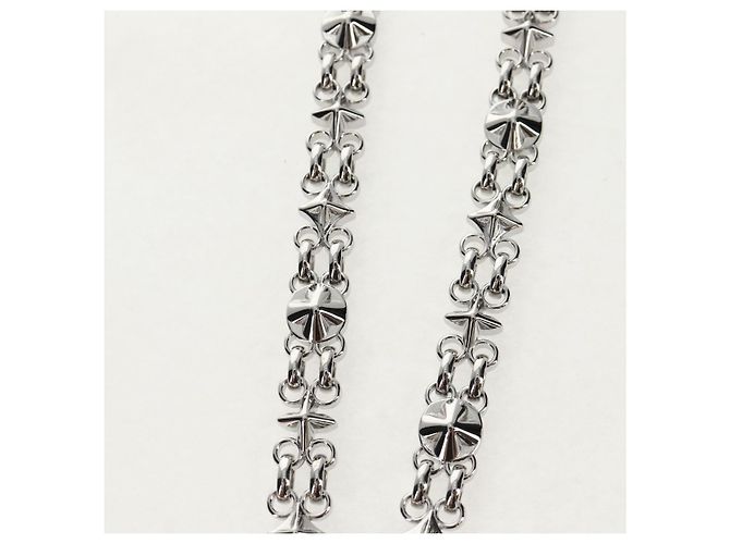 LOUIS VUITTON Cadena de Metal Plata LV Auth 141725M - vista 3