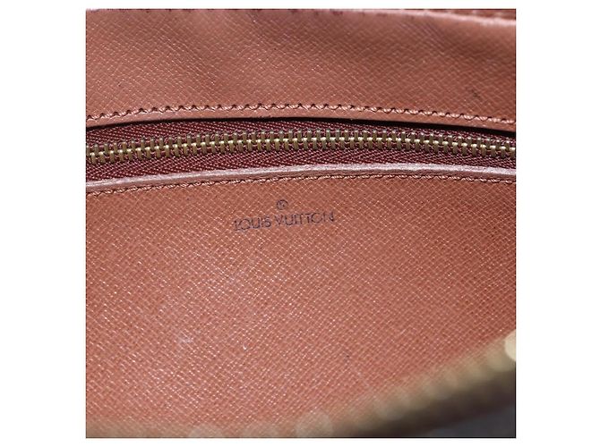 LOUIS VUITTON Clutch Marly Dragonne GM Monogram M51825 LV Auth 147827 Monogramma - vista 19