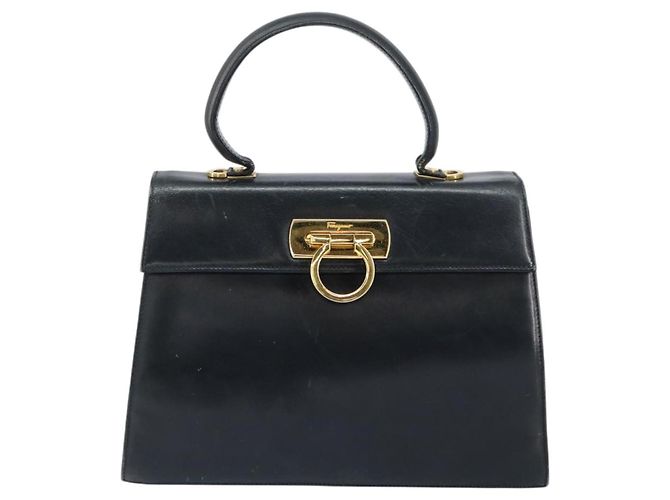 Borsa a mano Gancini in smalto blu navy e oro Auth 149268 di Salvatore Ferragamo - vista 2