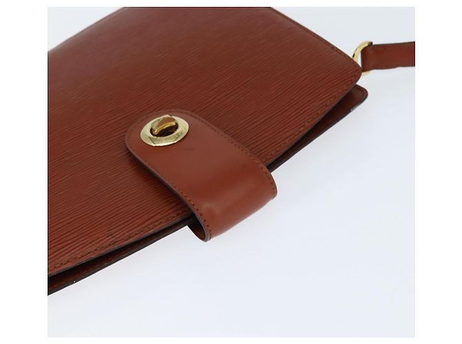 Borsa a Spalla Capuchin Epi Louis Vuitton Marrone M52343 LV Auth BA7425 - vista 6