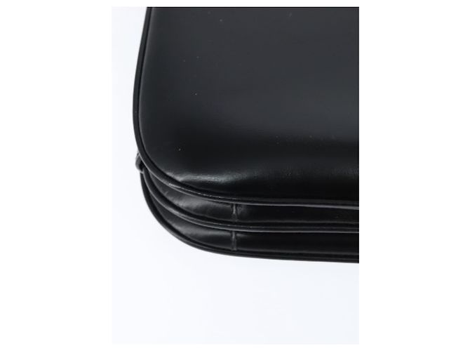 Borsa a Spalla in Pelle Nera e Oro GUCCI 001 406 0621 Auth BA7466 Nero D'oro - vista 12