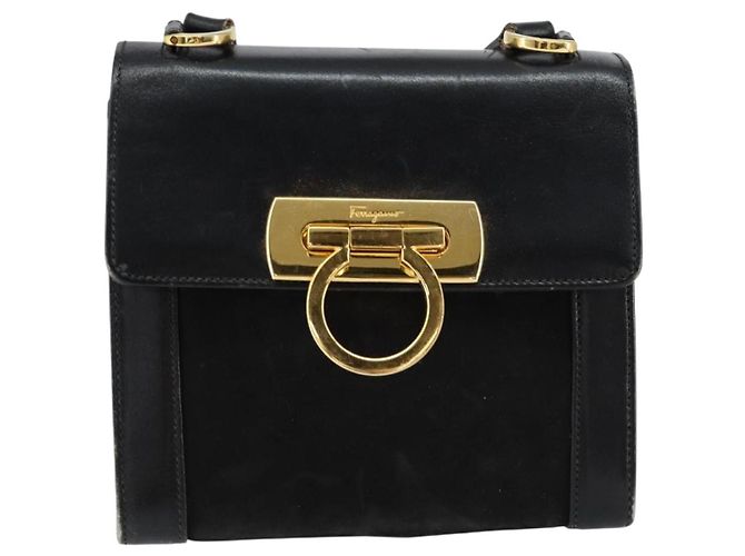 Borsa a Spalla Gancini in Pelle Nera e Oro Salvatore Ferragamo Auth gh1266 Nero D'oro - vista 13